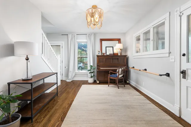 $799,000 | 105 South Wright Street, Naperville, IL 60540