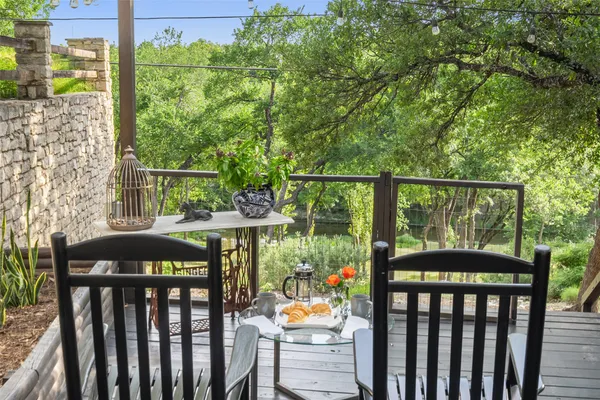 a outdoor living space with patio furniture and a potted plant
