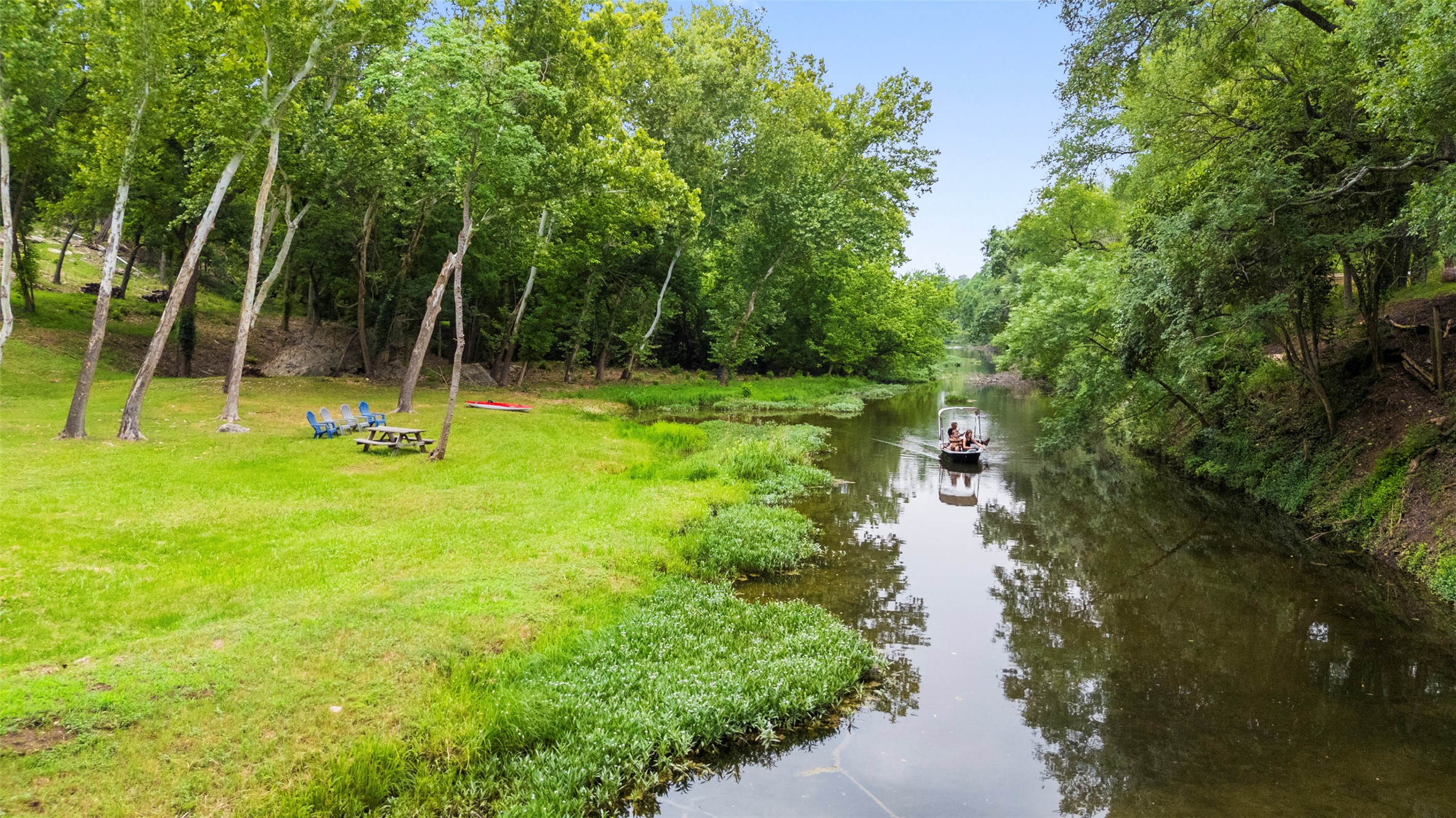 2924 Gabriel View Drive Georgetown, TX 78628 - Photo 34 of 34 a view of a park with a tree