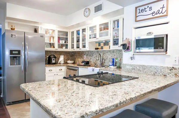 $3,200 | 1514 Southeast Westmoreland Boulevard, Port St. Lucie, FL 34952