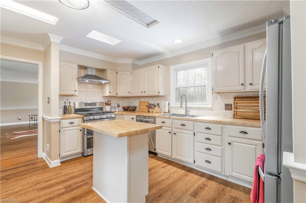 7990 Styers Ferry Road Clemmons, NC 27012 - Photo 15 of 50