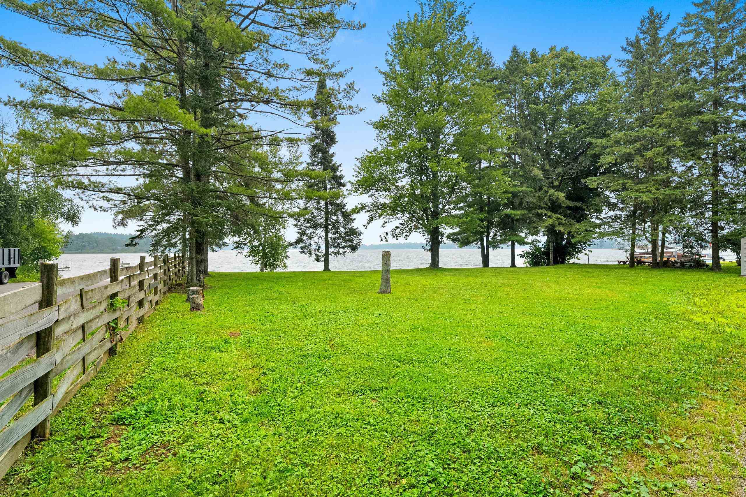 9408 North Kelly Lake Road Suring, WI 54174 - Photo 3 of 17