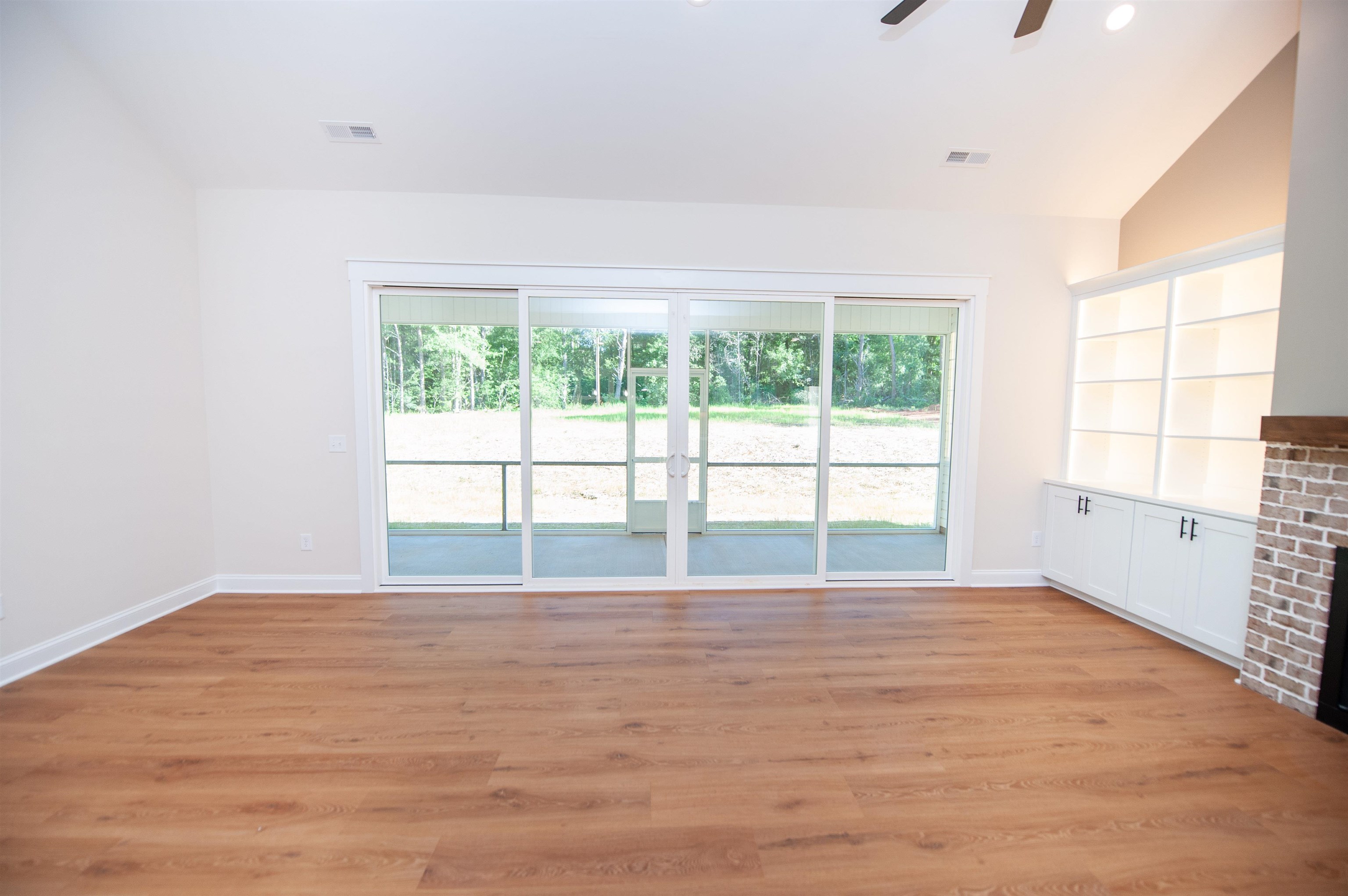236 State Rd S-42-1883 Chesnee, SC 29323 - Photo 14 of 47