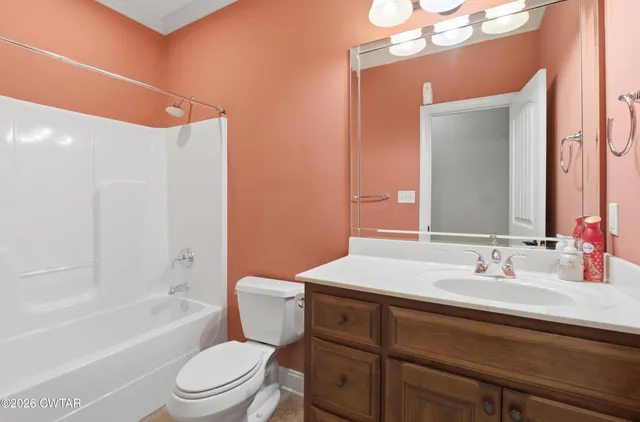 $410,000 | 26 Water Ridge Place, Jackson, TN 38305