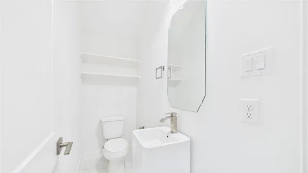 $2,495 | 6734 Lozier Street, Houston, TX 77021