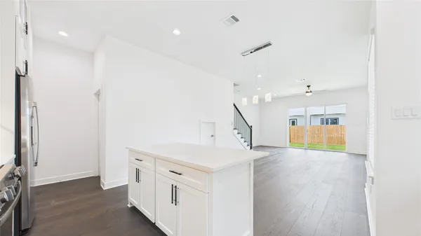 $2,495 | 6734 Lozier Street, Houston, TX 77021