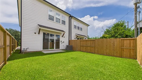 $2,495 | 6734 Lozier Street, Houston, TX 77021