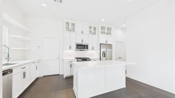 $2,495 | 6734 Lozier Street, Houston, TX 77021