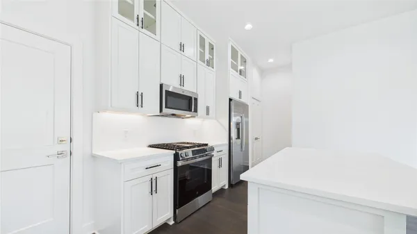 $2,495 | 6734 Lozier Street, Houston, TX 77021