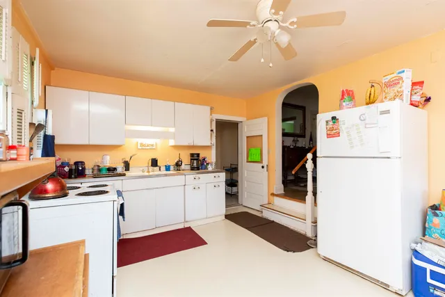 $189,900 | 57860 Crumstown Highway, South Bend, IN 46619