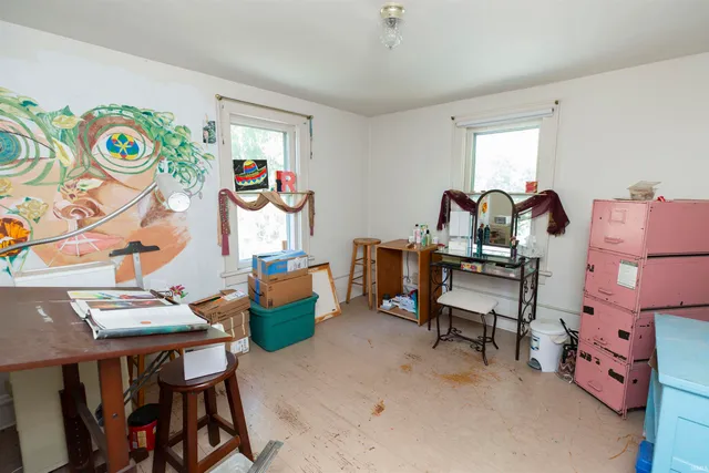 $189,900 | 57860 Crumstown Highway, South Bend, IN 46619