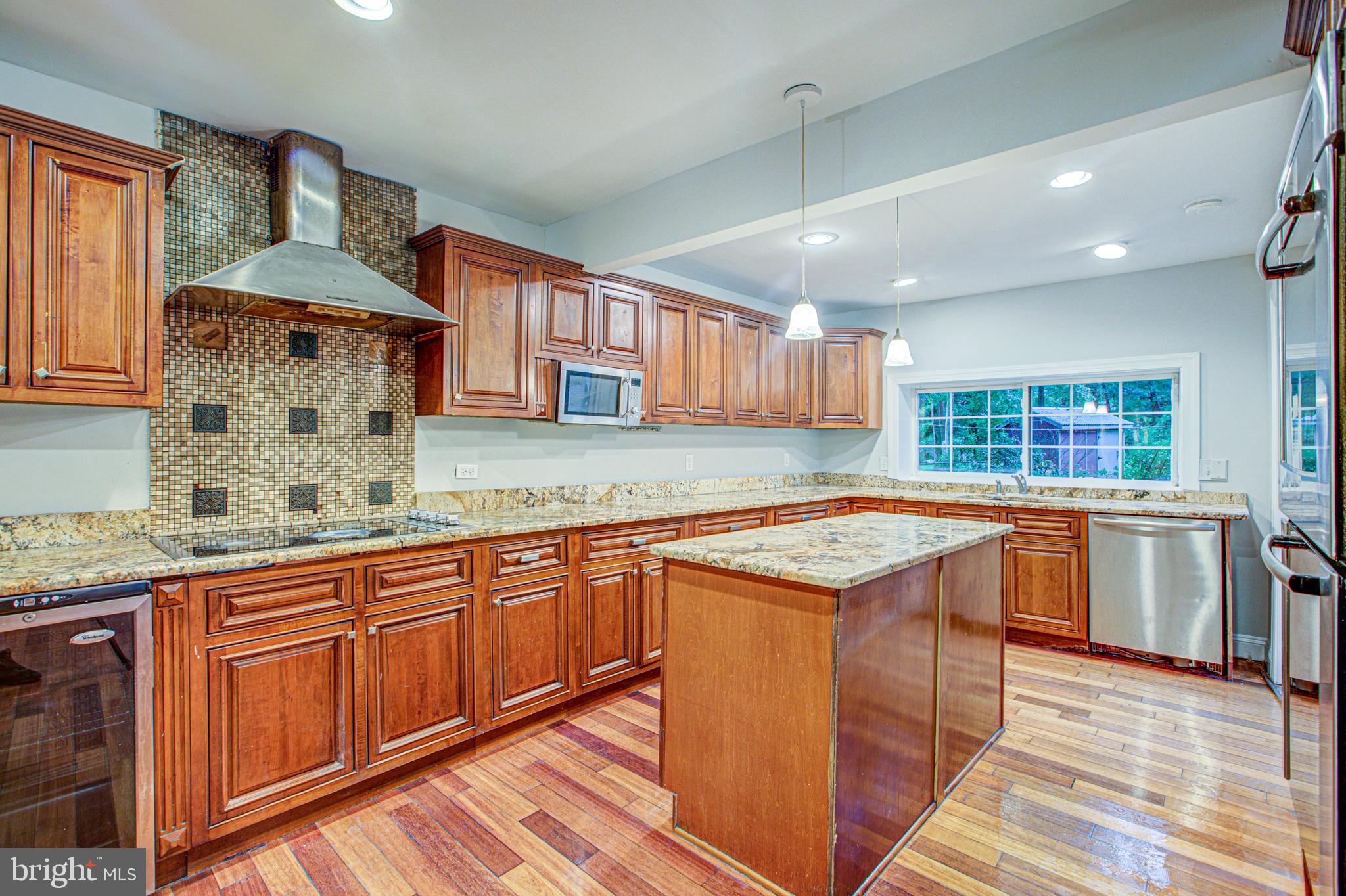 8410 Adelphi Road Hyattsville, MD 20783 - Photo 10 of 37 Gallery Image 10