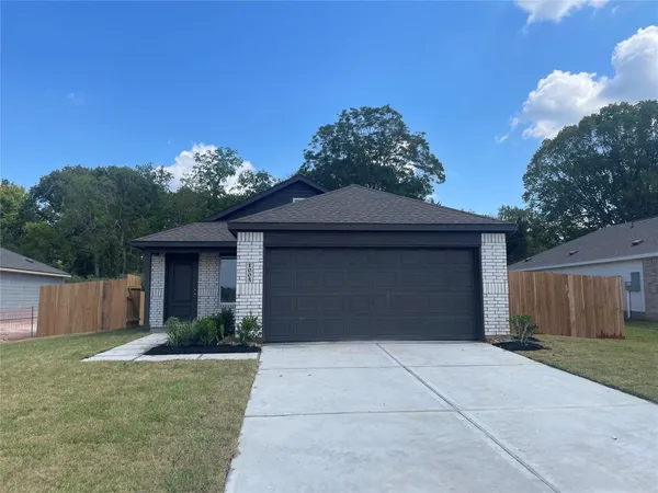 $206,140 | 912 Constitution Drive, Bay City, TX 77414
