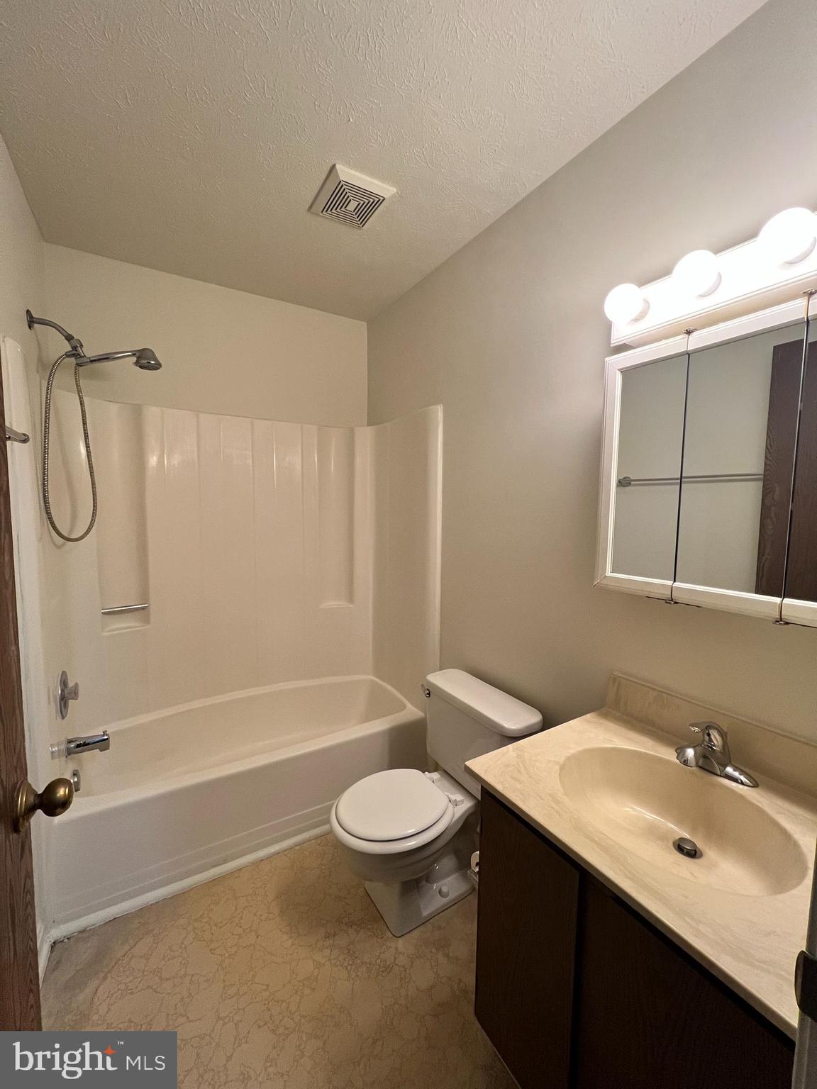 340 Valley Mill Road Winchester, VA 22602 - Photo 16 of 33 Gallery Image 16