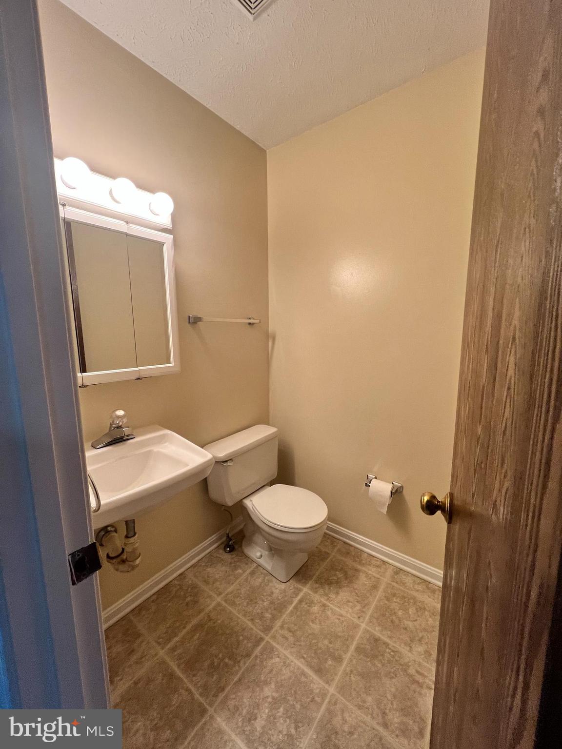 340 Valley Mill Road Winchester, VA 22602 - Photo 6 of 33 Gallery Image 6