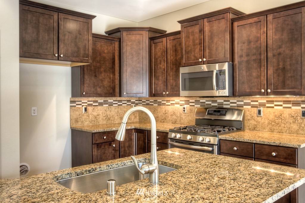 16323 Southeast 139th Place, Unit LOT19 Renton, WA 98059 - Photo 6 of 17 Gallery Image 6