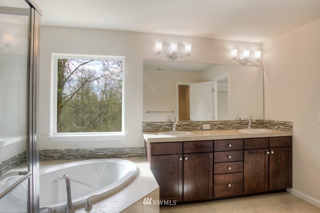 16323 Southeast 139th Place, Unit LOT19 Renton, WA 98059 - Photo 9 of 17 Gallery Image 9