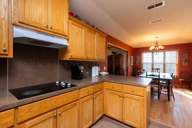 $5,839,250 | Reeves Ranch, Memphis, TX 79245