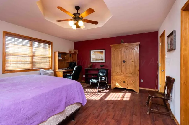 $5,839,250 | Reeves Ranch, Memphis, TX 79245