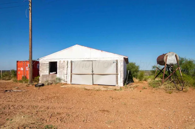 $5,839,250 | Reeves Ranch, Memphis, TX 79245