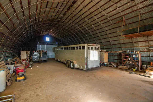 $5,839,250 | Reeves Ranch, Memphis, TX 79245