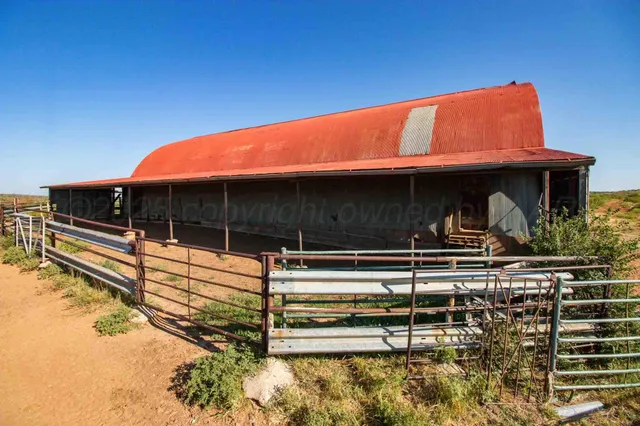 $5,839,250 | Reeves Ranch, Memphis, TX 79245