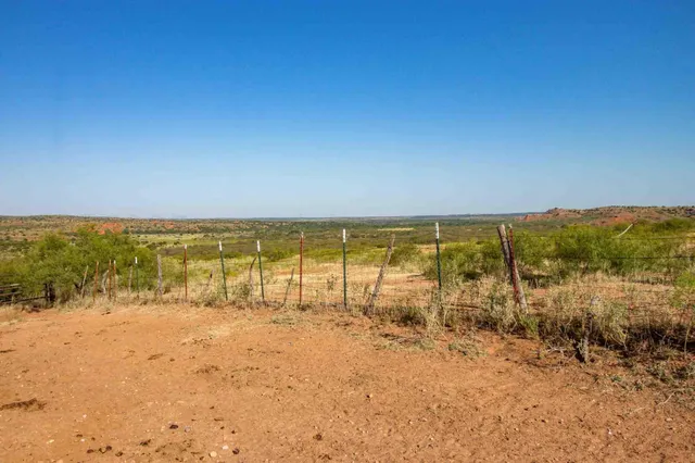 $5,839,250 | Reeves Ranch, Memphis, TX 79245