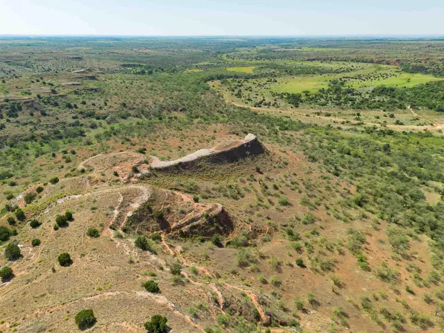 $5,839,250 | Reeves Ranch, Memphis, TX 79245