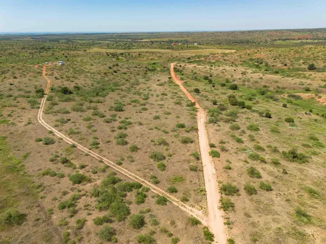 $5,839,250 | Reeves Ranch, Memphis, TX 79245