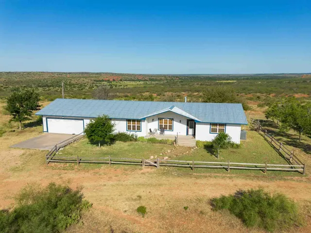 $5,839,250 | Reeves Ranch, Memphis, TX 79245