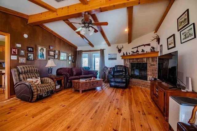 $5,839,250 | Reeves Ranch, Memphis, TX 79245