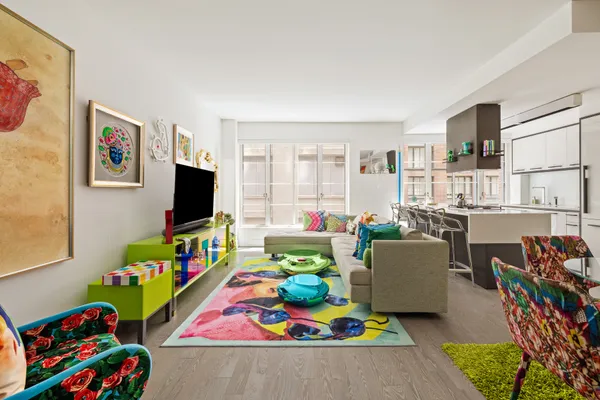 $1,685,000 | 70 Charlton Street, Unit 3G | Hudson Square