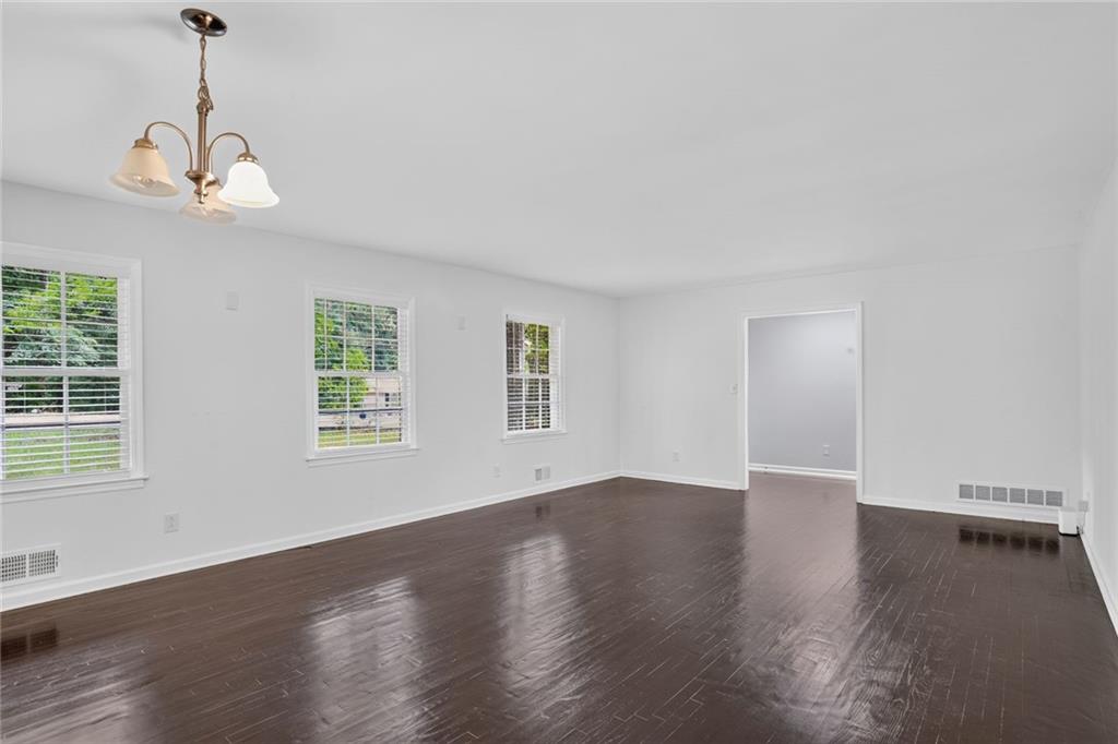 2495 Whites Mill Road Decatur, GA 30032 - Photo 13 of 30