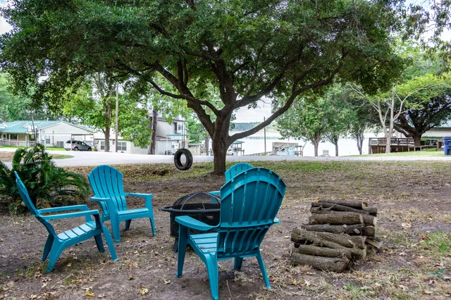 $279,999 | 110 North Bailey Street, Trinity, TX 75862