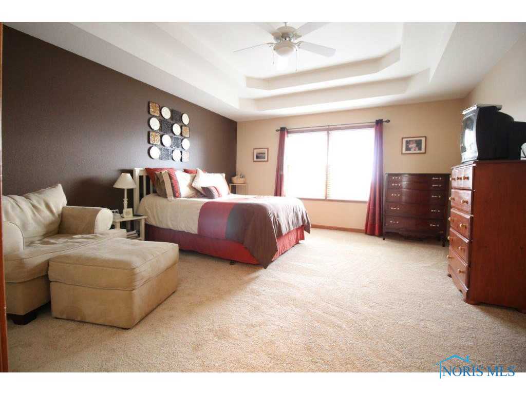 1811 Crossfields Road Perrysburg, OH 43551 - Photo 11 of 20 Gallery Image 11