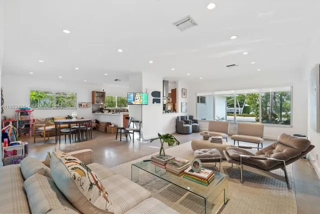 $13,500 | 1230 96th Street, Bay Harbor Islands, FL 33154