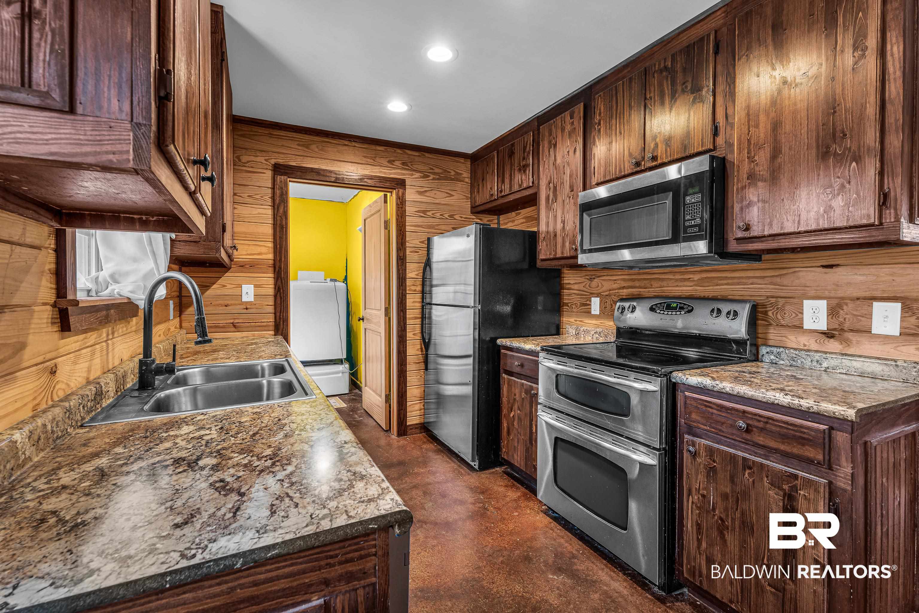 23532 Dunbar Road Robertsdale, AL 36567 - Photo 18 of 29