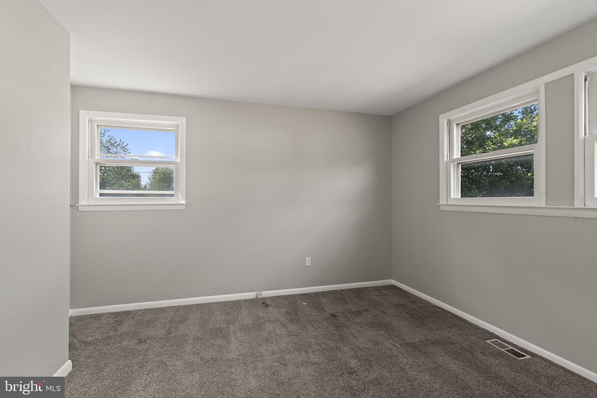 1200 High Street Burlington, NJ 08016 - Photo 25 of 38