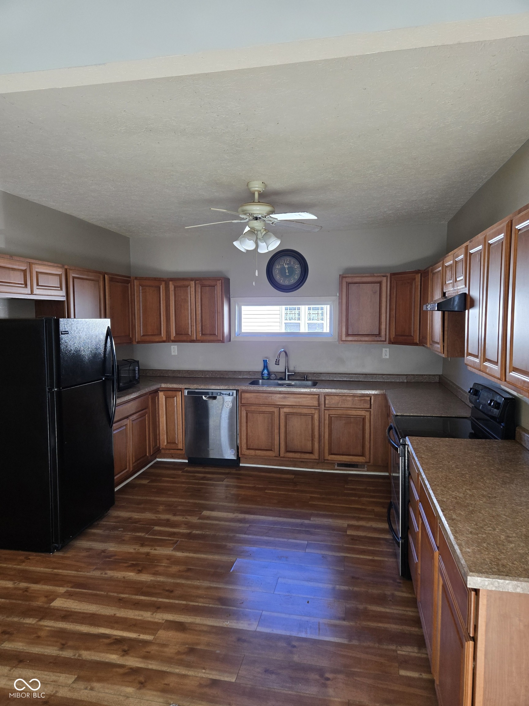 1121 South 7th Street Clinton, IN 47842 - Photo 8 of 28 Gallery Image 8