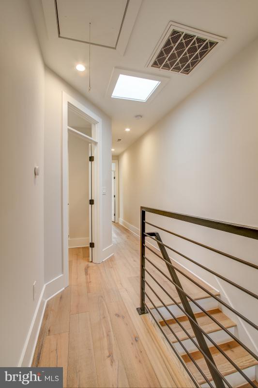 406 N Street Northwest Washington, DC 20001 - Photo 19 of 30 Upper level