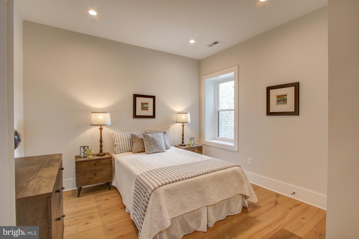 406 N Street Northwest Washington, DC 20001 - Photo 21 of 30 Upper Bedroom 2
