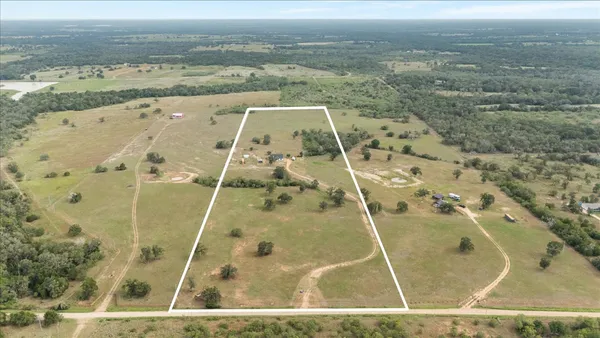 $625,000 | 3389 Sparta Field Road, Waelder, TX 78959