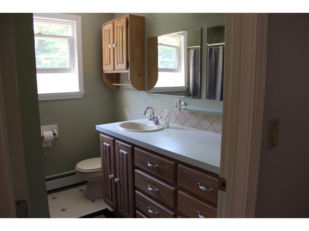 411 Hall Road Barrington, NH 03825 - Photo 13 of 27
