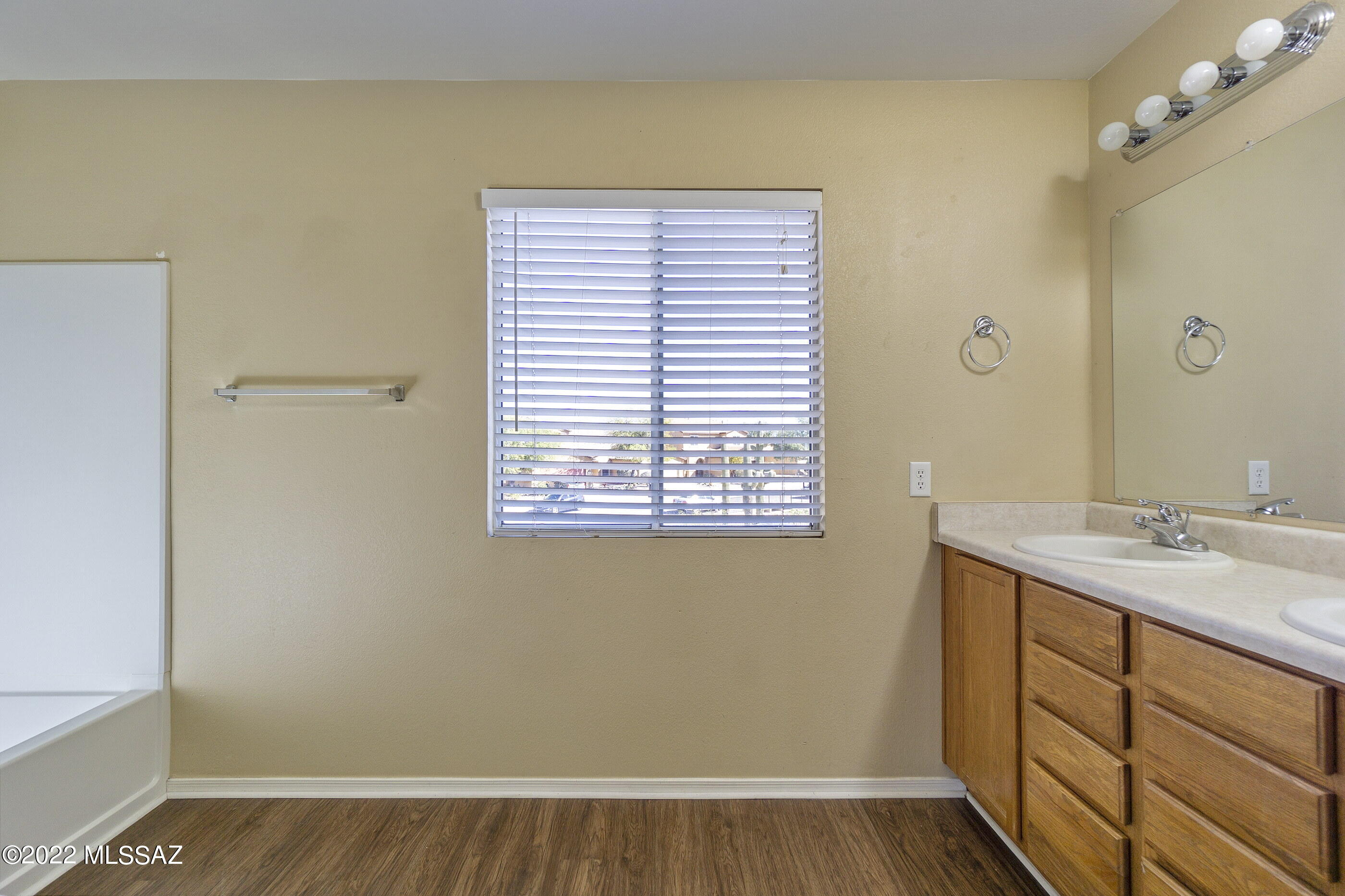 6246 South Sun View Way Tucson, AZ 85706 - Photo 13 of 20