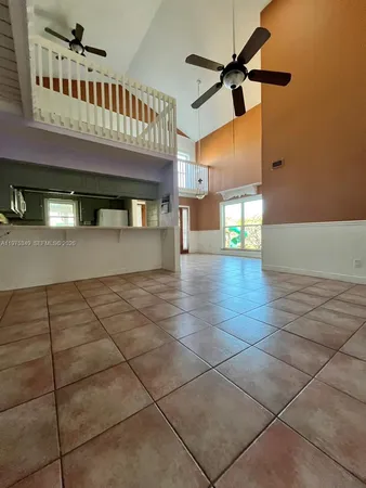 $3,800 | 8075 Southeast Palm Street, Unit 1, Hobe Sound, FL 33455