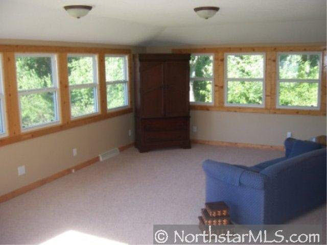 27380 Sevastopol Road South Red Wing, MN 55066 - Photo 5 of 10 Gallery Image 5