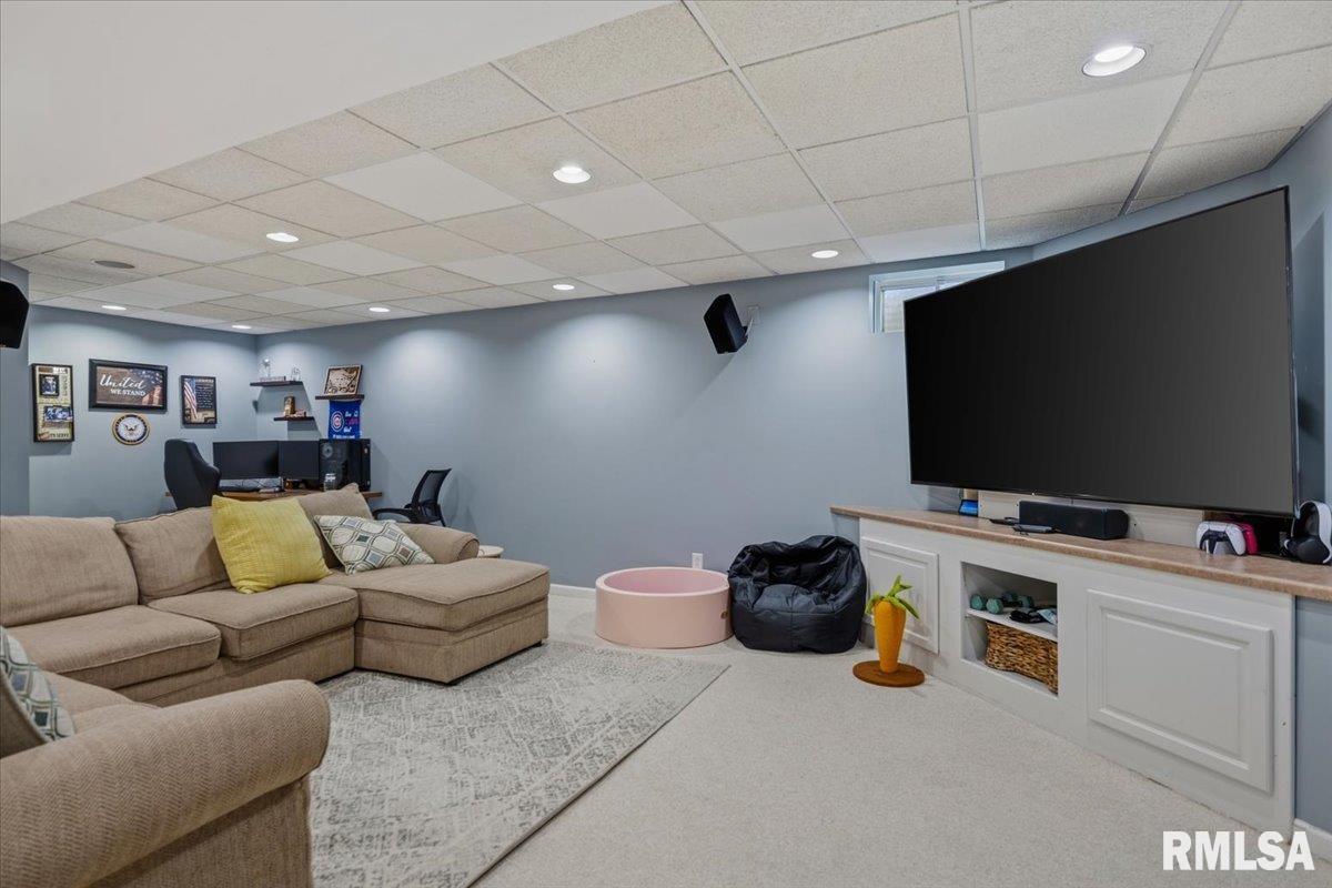 3717 Viking Boulevard Springfield, IL 62712 - Photo 32 of 40 Gallery Image 32