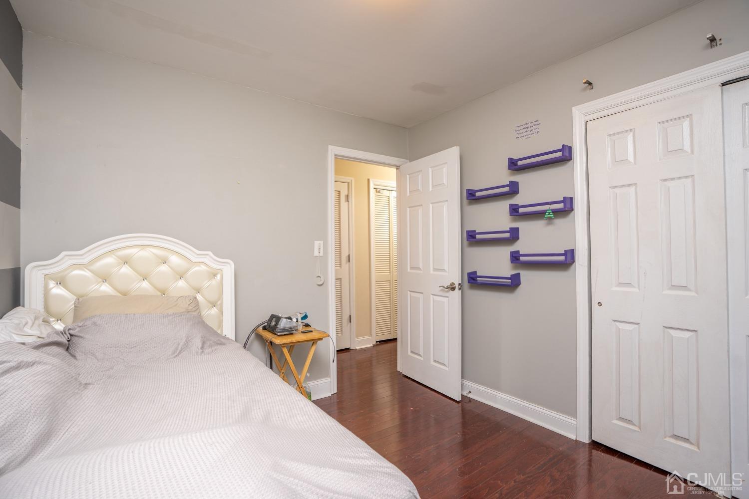 24 Kenmore Road Edison, NJ 08817 - Photo 10 of 21