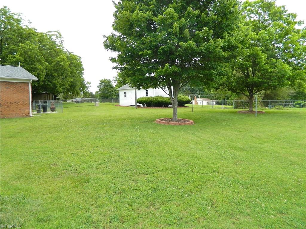 6266 Weant Road Archdale, NC 27263 - Photo 3 of 18 Gallery Image 3