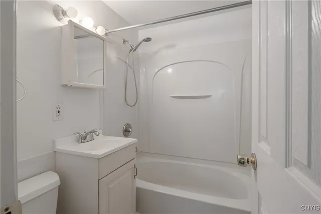 $1,150,000 | 101 Comstock Avenue, Syracuse, NY 13210